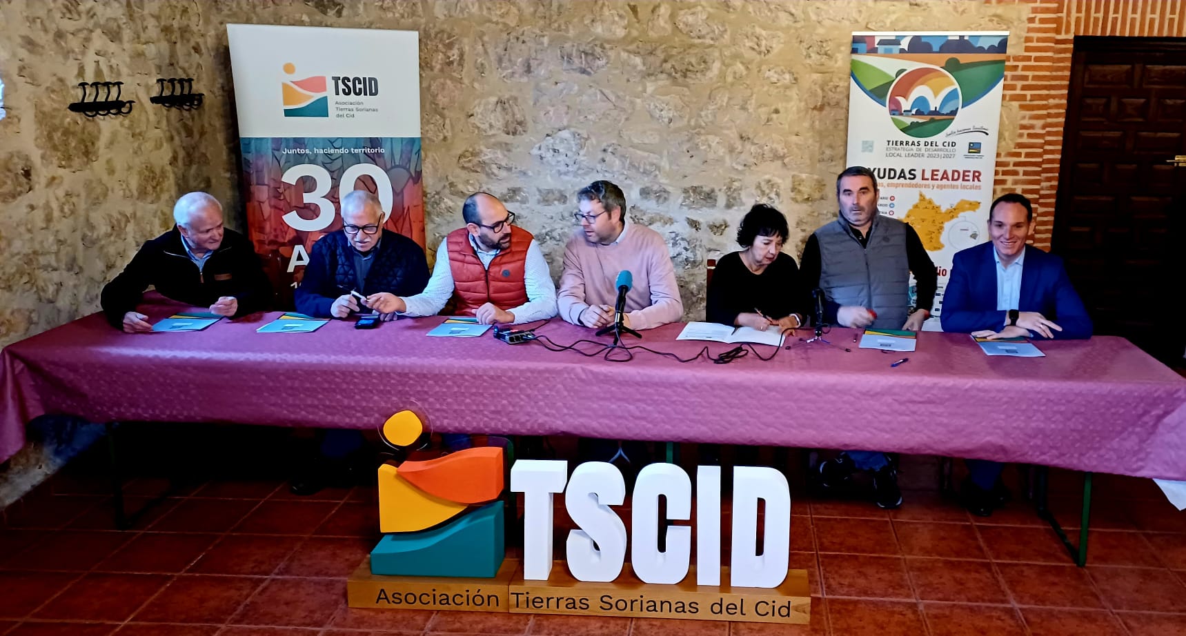 Tierras del Cid firma los primeros Contratos de Ayudas LEADER 2023-2027