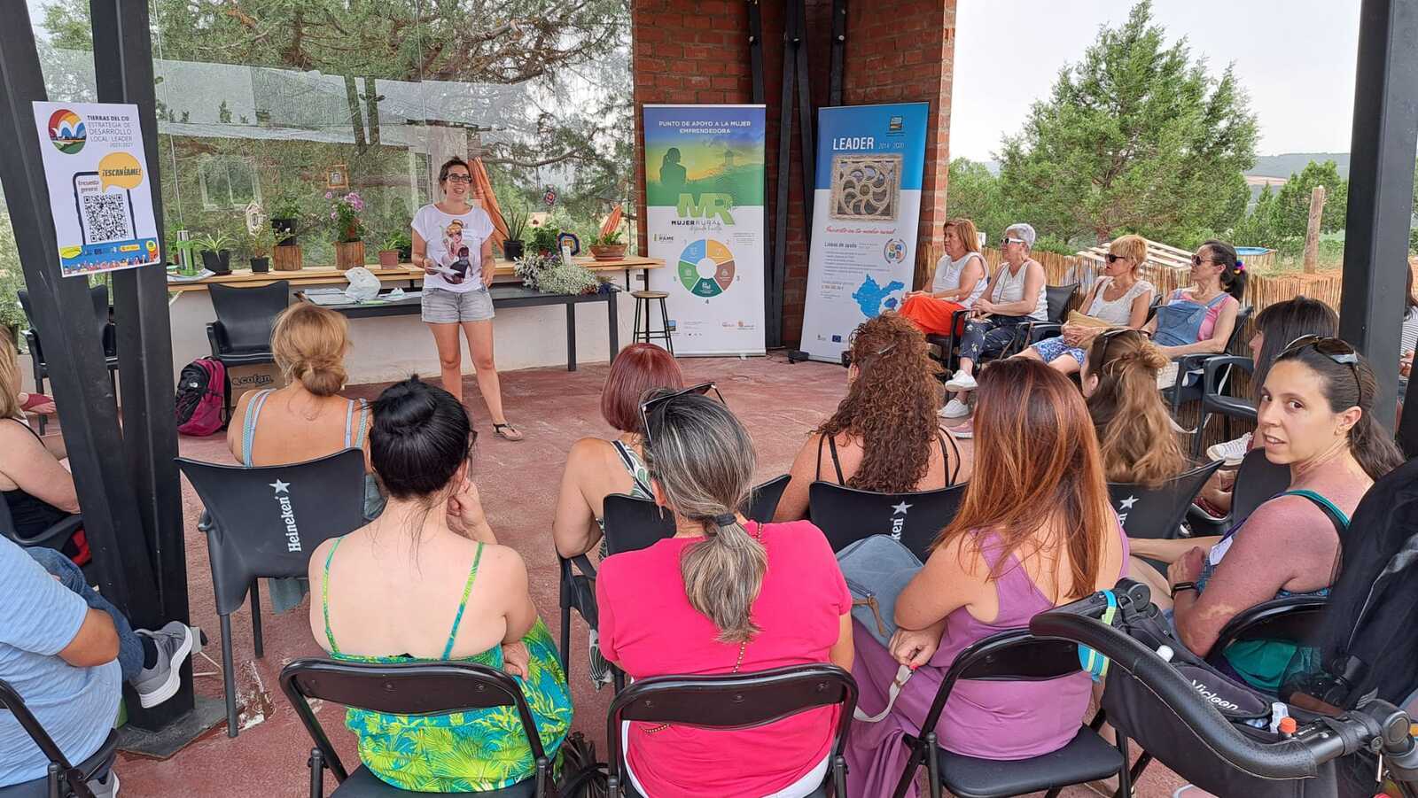 El proceso de participación de la nueva Estrategia LEADER da voz a las mujeres